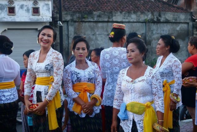 Balinese women during a religious ceremony festival